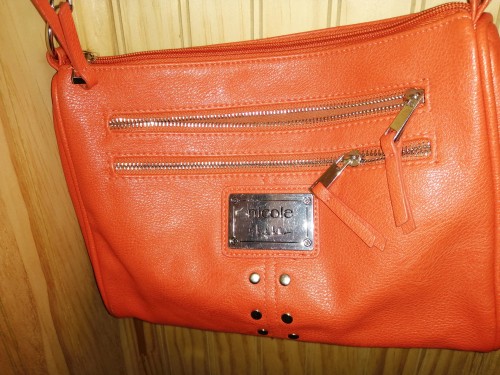 Cartera coral